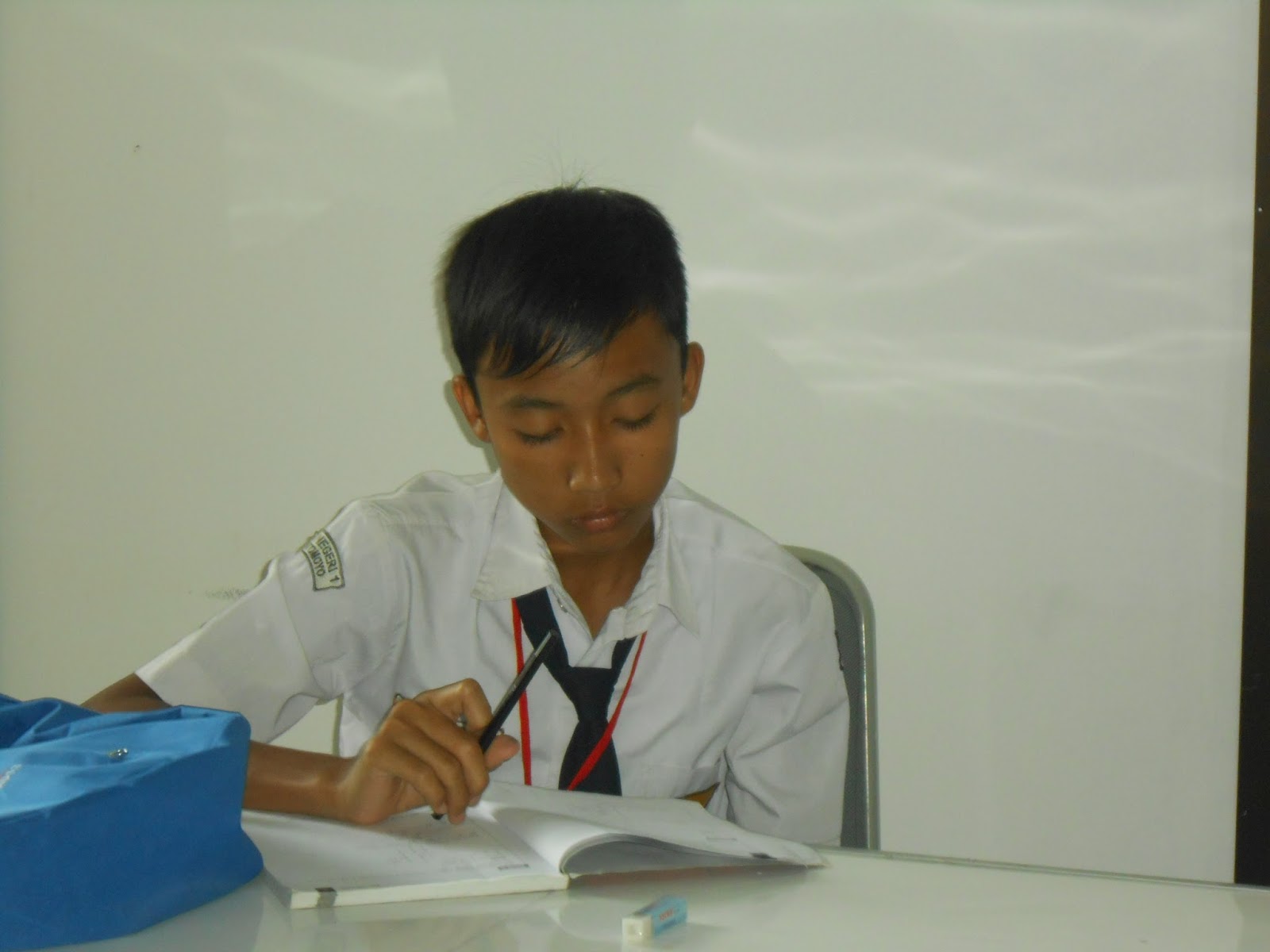 prestasi-smpn1-tirtomoyo-1